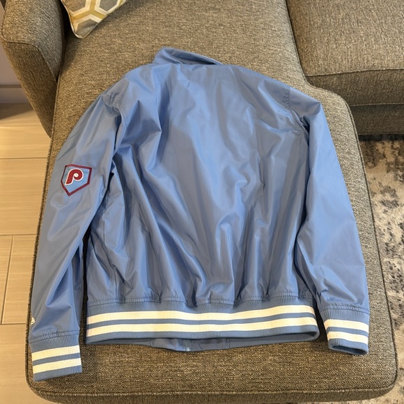 Mitchell and Ness Phillies jacket - Picture 2 of 2